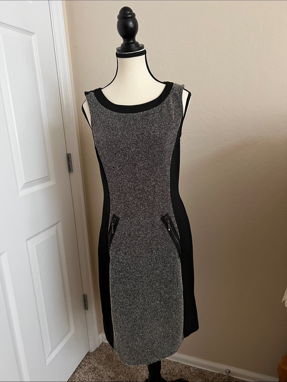 Apt. 9 Black and Gray Ponte Sheath Dress with Zip Pocket Accents
